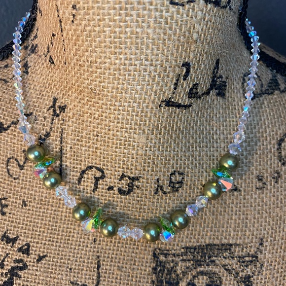 Rhinestones Necklace and Bracelet Set - Picture 13 of 15